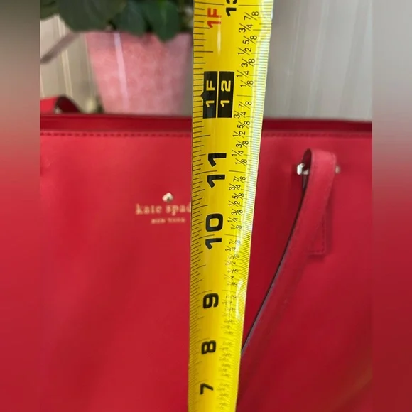 Kate Spade Tote - Picture 11 of 14